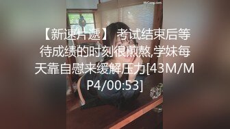 商场超清全景偷拍多位美女紫衣蓝裤美女竟然是无毛白虎嫩逼