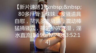 【CP经典】商场女厕全景偷拍14位年轻妹子颜值都还挺不错的（二 ） (4)