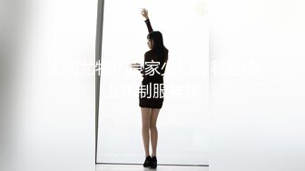 商场女厕偷拍披肩发美女 尿尿时用双手把逼掰开 尿完不擦逼