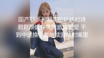 两个巨无霸同时直入嘴巴快要窒息