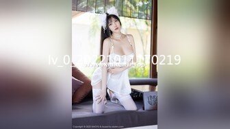 【新片速遞】 人畜无害的超可爱18岁粉嫩萝莉美眉！丰满婴儿肥小小的肉感，不敢大声说话的很腼腆害羞的女孩！啪啪也只是嘤嘤地像猫叫[208M/MP4/21:32]