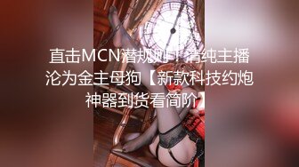 熟女阿姨 在家被无套爆老菊花 骚逼插着振动棒 爽的骚叫连连 射了一逼毛精液