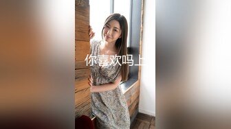 [MP4/ 423M]&nbsp;&nbsp;D罩杯美乳网红靓女大屌爆菊花，淫荡指数9分，自己掰开粉穴，头套男猛捅菊花